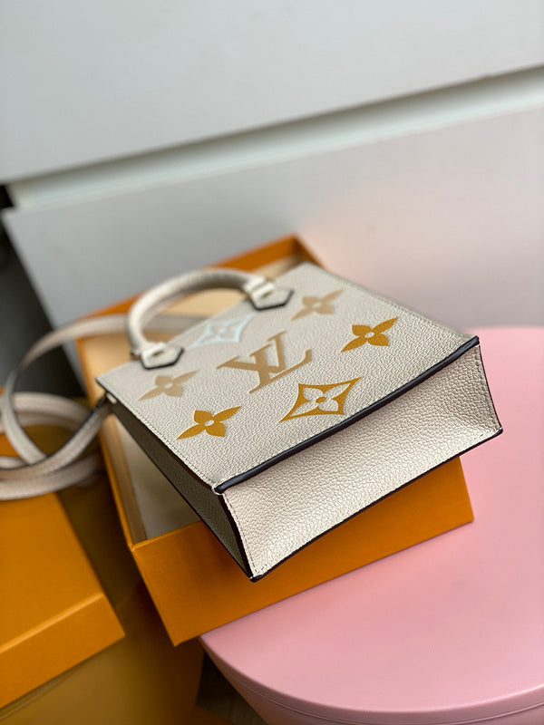 Styled lifestyle shot of signature modern women's handbag – women's statement bag