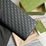 Modern handbag styled for everyday wear