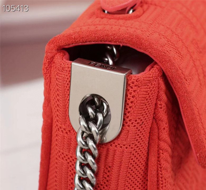 Ziva's Charm handbag – detail view (Standard Size)