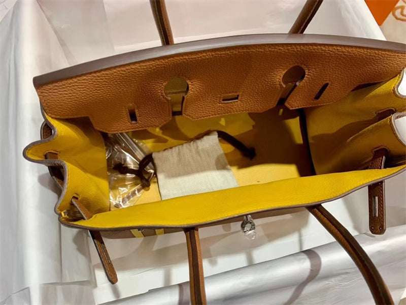 Structured handbag styled for everyday wear