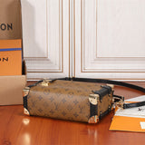  minimalist satchel detail view showing craftsmanship 8