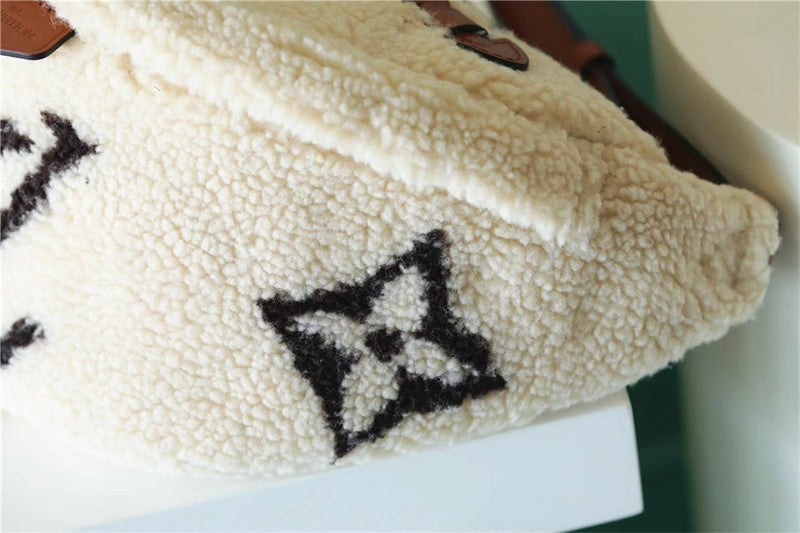  sleek handbag detail view showing craftsmanship 14