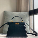 Ziva's Charm handbag – full view (20cm*15cm*11cm)