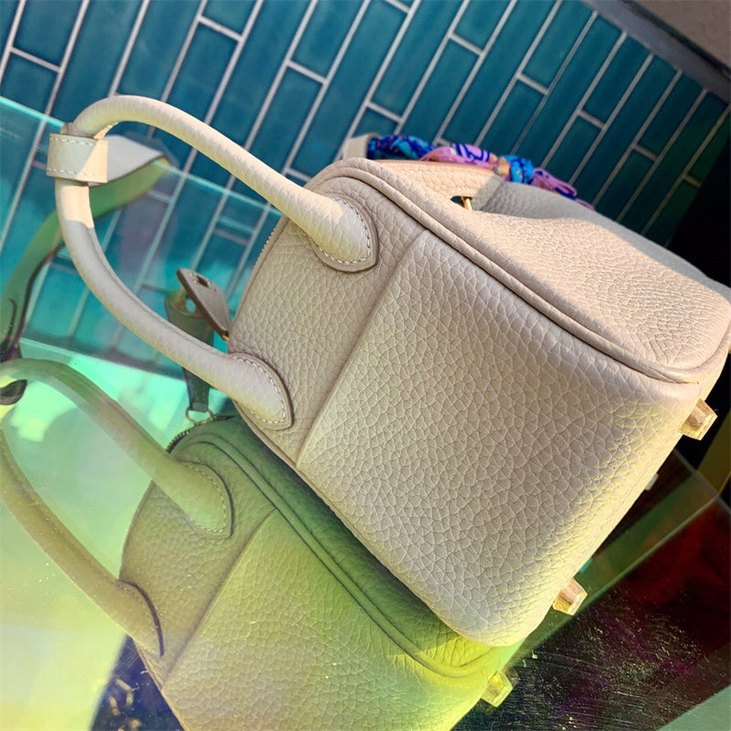 Versatile bag women's premium everyday handbag