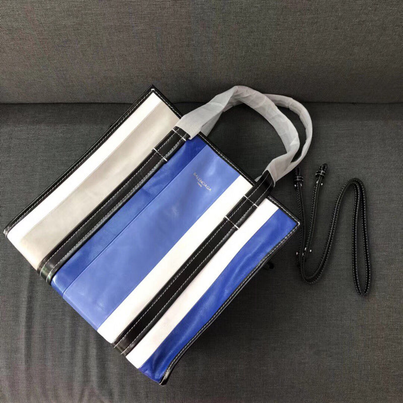 Elegant Premium PU Leather Handbag - Premium Craftsmanship Detailing | Women's Everyday Carry Handbag #933 - side angle view (image 2) of designer-inspired handbag