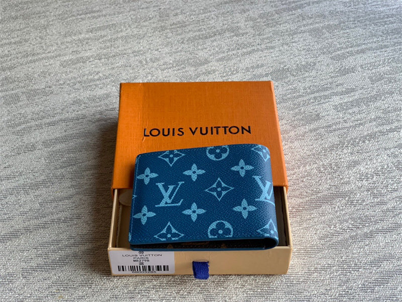  Statement top-handle bag front view