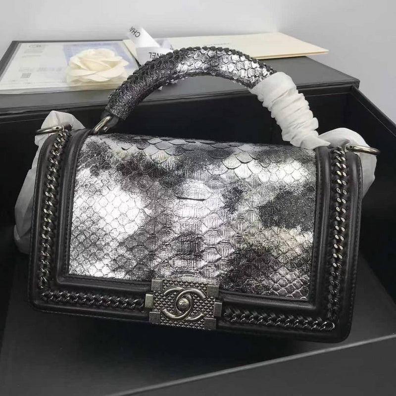  women's handbag, mid design, view 9