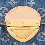  everyday bag interior and compartment view 9