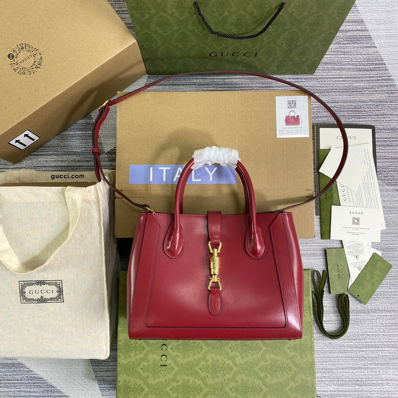 Side profile of polished everyday-luxe women's handbag – women's luxury accessory