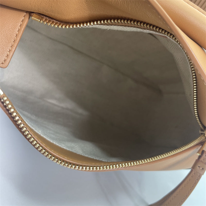 Ziva's Charm handbag – side angle view (24cm*16cm*10cm)