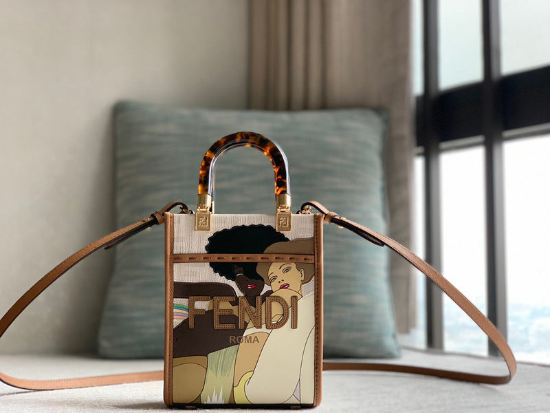 Ziva's Charm handbag – front view (18cm*13cm*6.5cm)