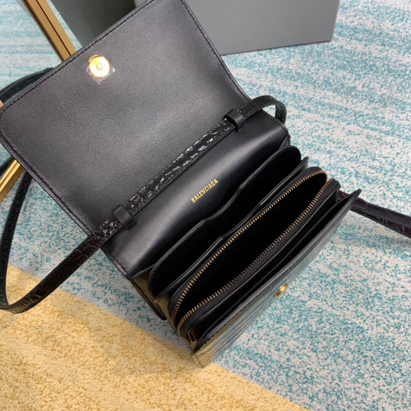 Modern Premium PU Leather Handbag - Understated Luxury Look | Women's Statement Accessory #652 - texture close-up (image 9) of designer-inspired handbag