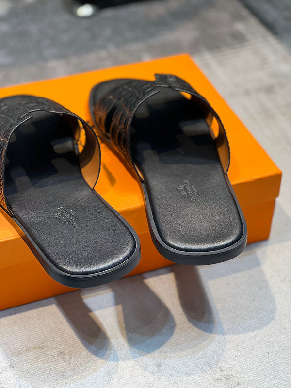 Hermès Black Low-Top Sneakers - Detail Shot of Craftsmanship