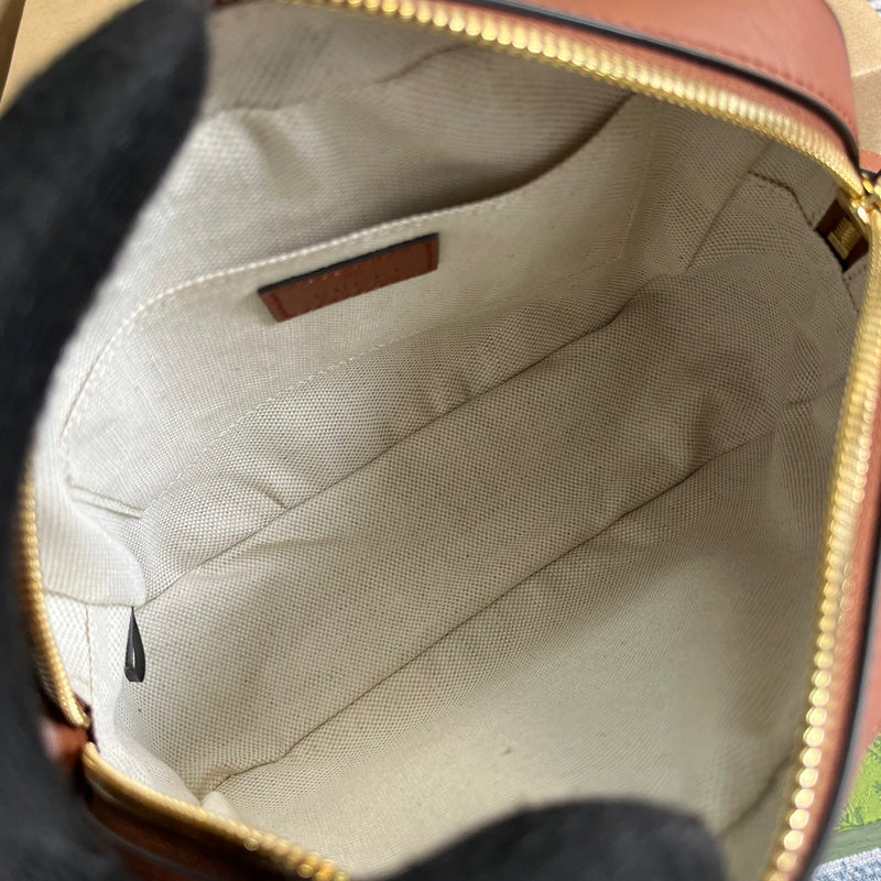 Interior view of signature modern women's handbag – women's luxury handbag