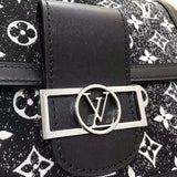 Styled lifestyle shot of everyday-luxe chic women's handbag – women's luxury accessory