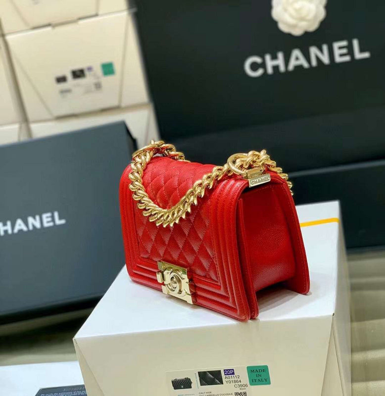  women's handbag, mid design, view 4