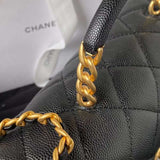 Zivas Charm Elevated Essentials Luxury Handbag (Contemporary Shape Language) – Styled Look