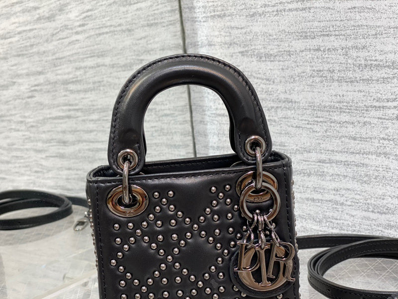 Close-up detail of statement everyday-luxe women's handbag – women's everyday handbag