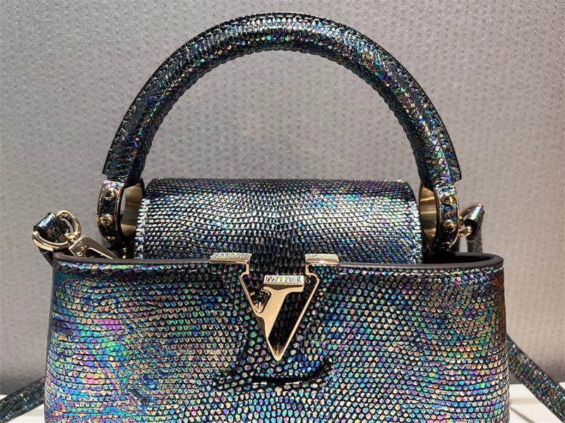  Minimalist top-handle bag carried on shoulder