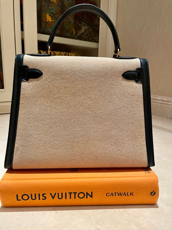 Crisp bag shown from front angle