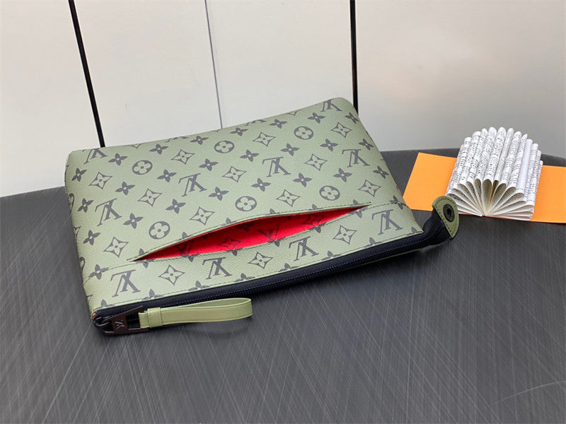  Contemporary everyday bag carried on shoulder 10