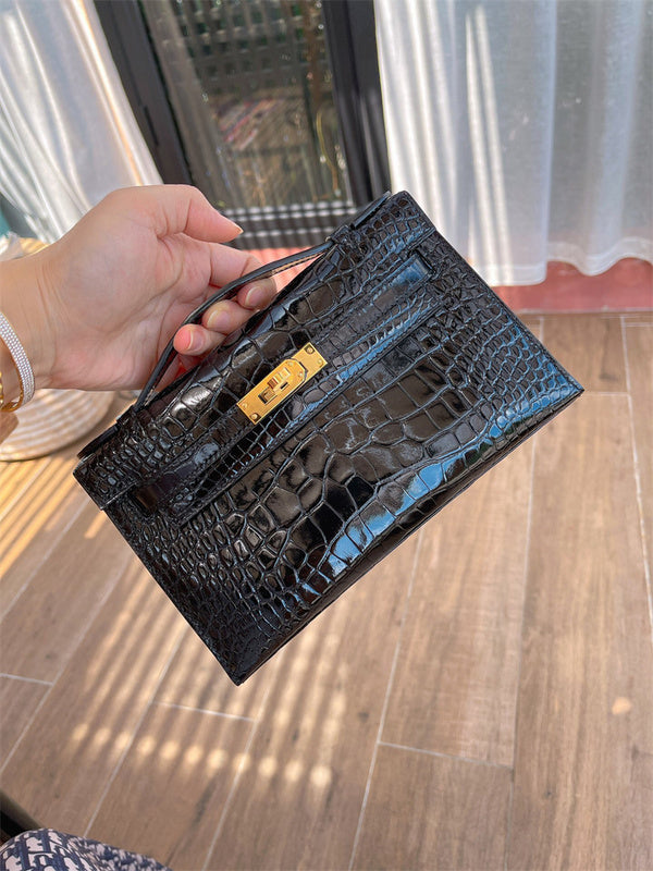 Crisp bag shown from front angle