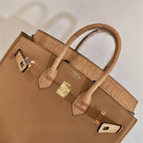  effortless crossbody bag styled with outfit