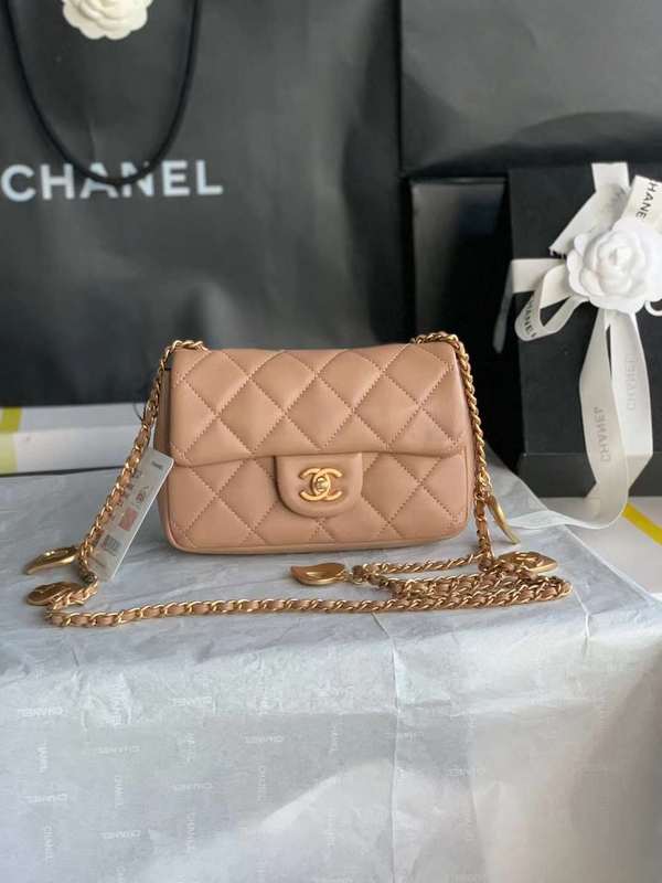 Zivas Charm Understated Luxury Everyday Handbag (Everyday Luxury Essential) – Side Profile