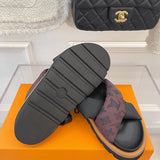 Louis Vuitton shoes Style 406 - top view showing design