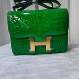 Close-up detail of streamlined bag design
