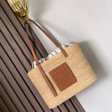 Ziva's Charm handbag – close-up view (27cm*20cm*10cm)