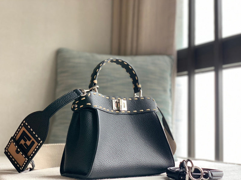 Ziva's Charm handbag – full view (23cm*11cm*18cm)