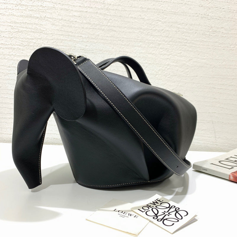 Ziva's Charm handbag – angled view (36cm*22cm*18cm)