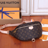  effortless structured bag detail view showing craftsmanship 8