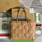 Side profile of elevated chic women's handbag – women's luxury accessory