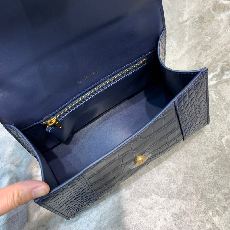 Contemporary Faux Leather Handbag - Chic Everyday Appeal | Women's Designer-Inspired Purse #611 - alternate angle view (image 8) of designer-inspired handbag