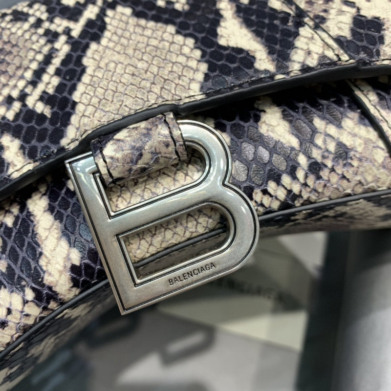 Elegant Premium PU Leather Handbag - Refined Silhouette | Women's Fashion Handbag #707 - interior view (image 6) of designer-inspired handbag