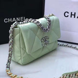  mid purse view 1