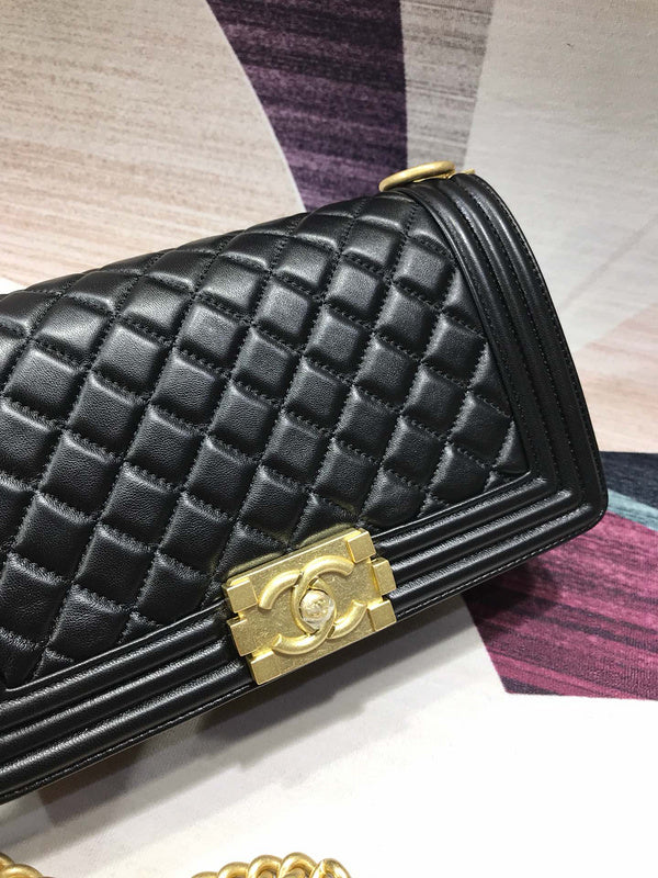  handbag, mid everyday style, image 4