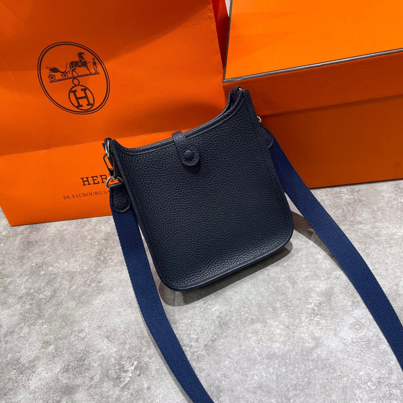 Minimalist bag women's premium everyday handbag