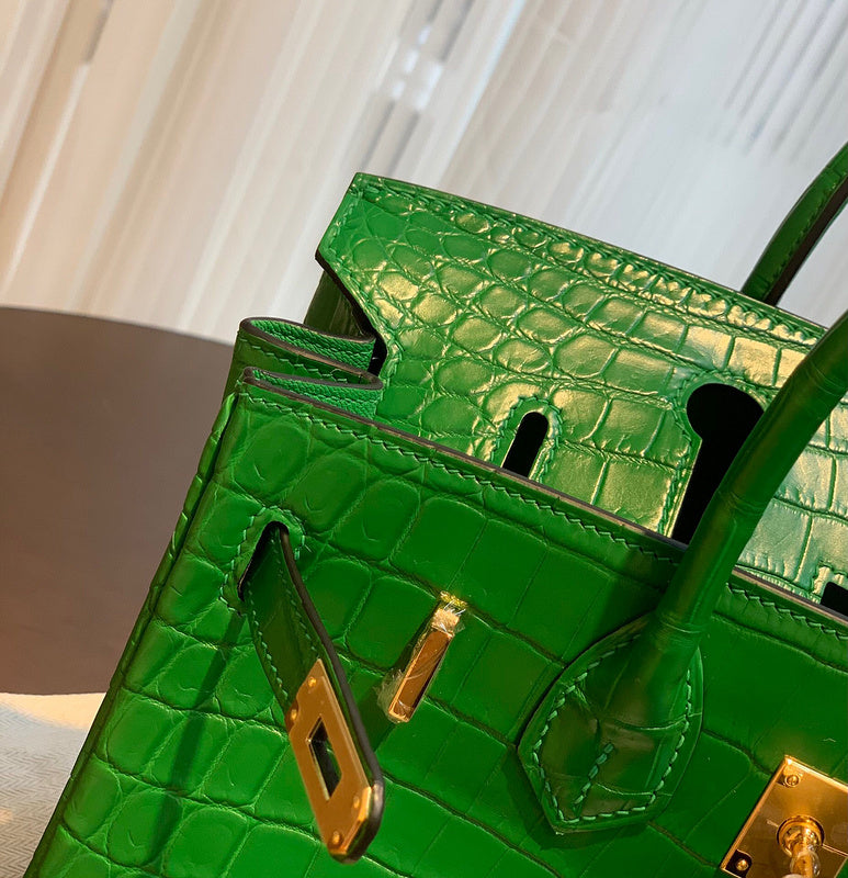 Balanced handbag styled for everyday wear