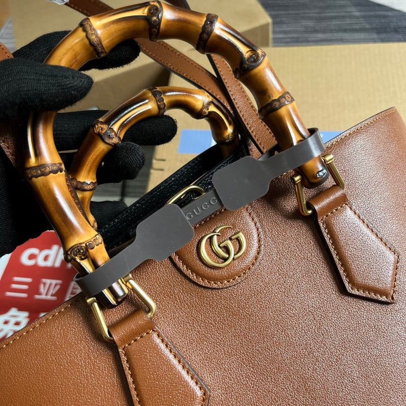 Back view of polished everyday-luxe women's handbag – women's premium purse