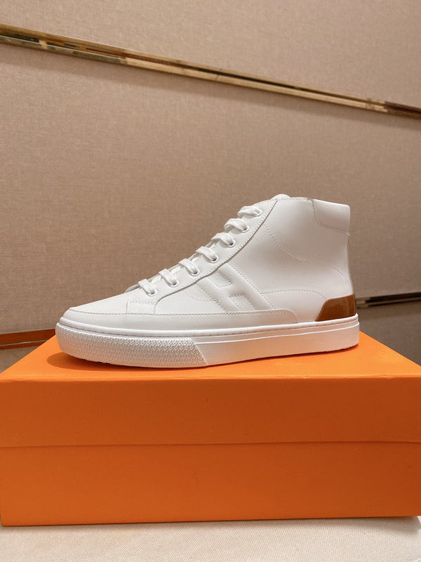 Hermes shoes Style 211 - top view showing design