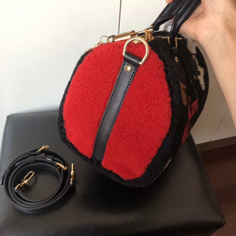 Styled lifestyle shot of classic polished women's handbag – women's premium purse