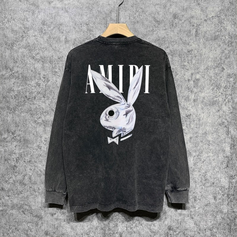 Full silhouette view of Amiri luxury piece style No.137
