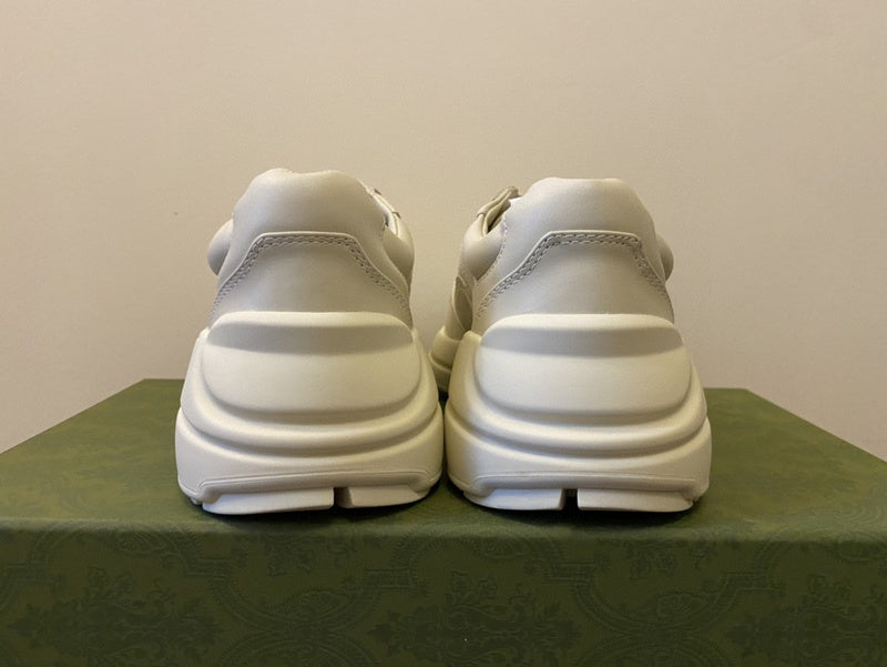 Gucci classic monochrome luxury sneakers view 5 cushioned comfort fit