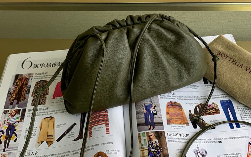 Structured Faux Leather Handbag - Chic Everyday Appeal | Women's Luxury Handbag #1737 - side angle view (image 2) of designer-inspired handbag