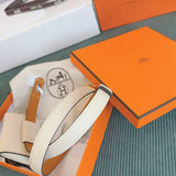 Side view of smart structured handbag