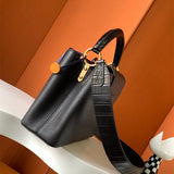 essential everyday bag detail view showing craftsmanship 62