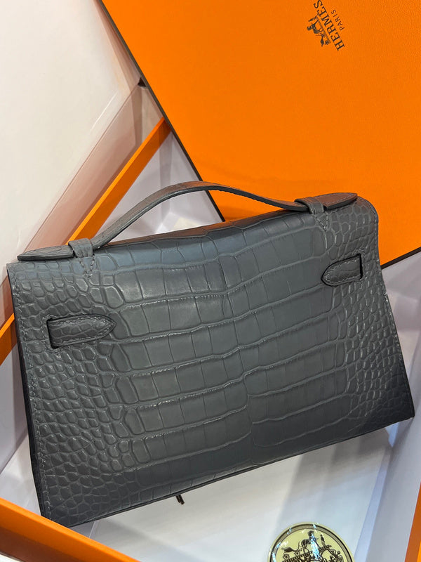 Sophisticated handbag styled for everyday wear
